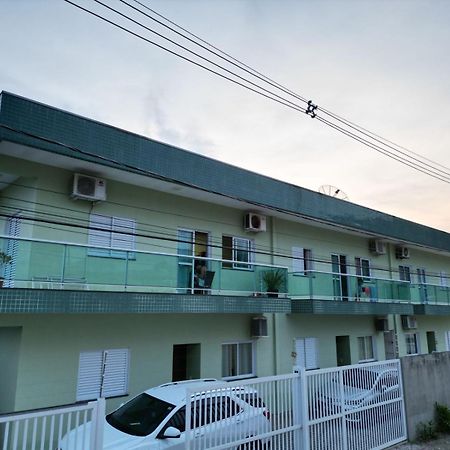 Js Aptos Ubatuba Exterior photo